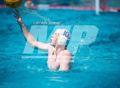 Thumbnail 2 in Elsinore vs. Newberg photogallery.