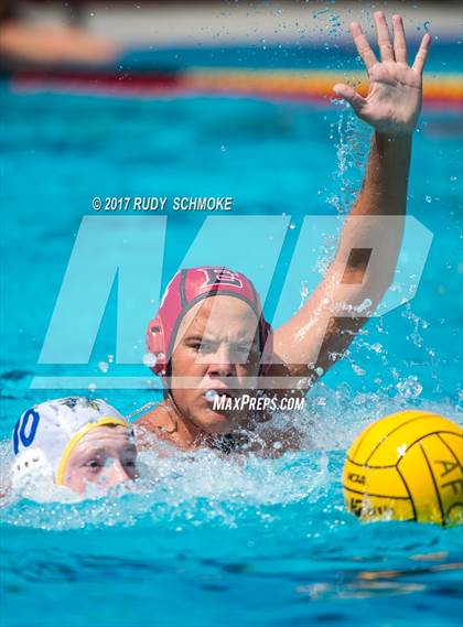 Thumbnail 2 in Elsinore vs. Newberg photogallery.