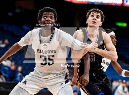 Thumbnail 2 in Aquinas vs. San Dimas (CIF SS DIV 3A Championship) photogallery.