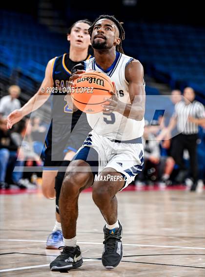 Thumbnail 2 in Aquinas vs. San Dimas (CIF SS DIV 3A Championship) photogallery.