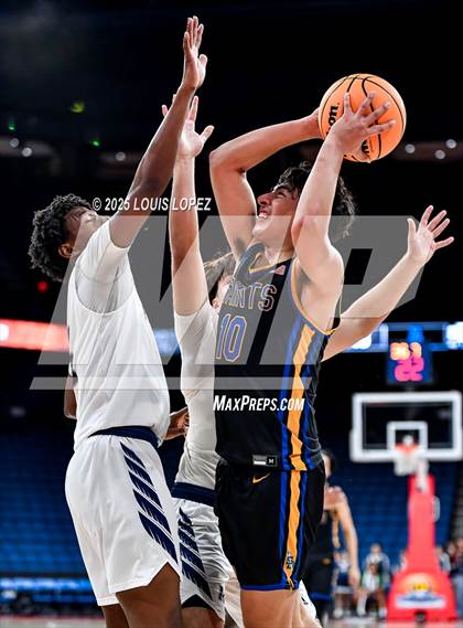 Thumbnail 1 in Aquinas vs. San Dimas (CIF SS DIV 3A Championship) photogallery.