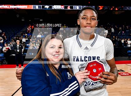 Thumbnail 3 in Aquinas vs. San Dimas (CIF SS DIV 3A Championship) photogallery.