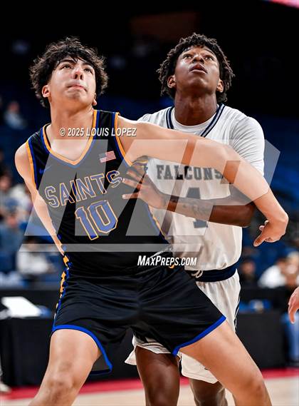 Thumbnail 1 in Aquinas vs. San Dimas (CIF SS DIV 3A Championship) photogallery.