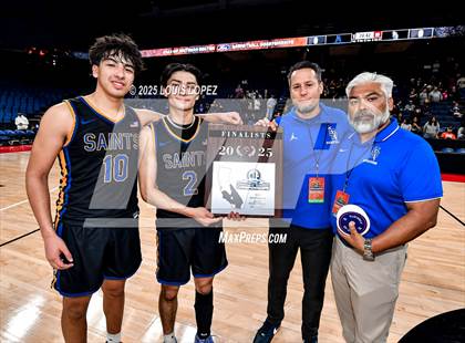 Thumbnail 1 in Aquinas vs. San Dimas (CIF SS DIV 3A Championship) photogallery.