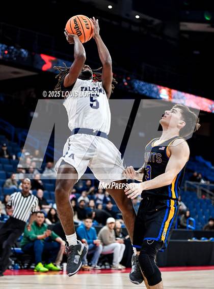 Thumbnail 1 in Aquinas vs. San Dimas (CIF SS DIV 3A Championship) photogallery.