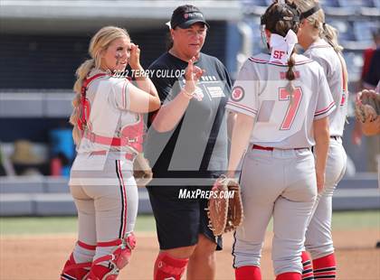 Thumbnail 2 in Spanish Fork vs. Lehi (UHSAA 5A Final Game 1) photogallery.