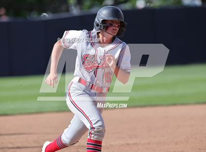 Thumbnail 2 in Spanish Fork vs. Lehi (UHSAA 5A Final Game 1) photogallery.