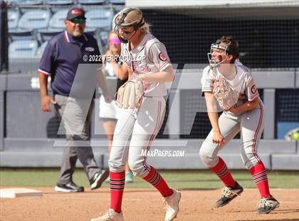 Thumbnail 3 in Spanish Fork vs. Lehi (UHSAA 5A Final Game 1) photogallery.