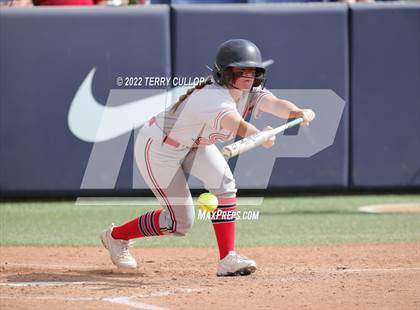Thumbnail 3 in Spanish Fork vs. Lehi (UHSAA 5A Final Game 1) photogallery.