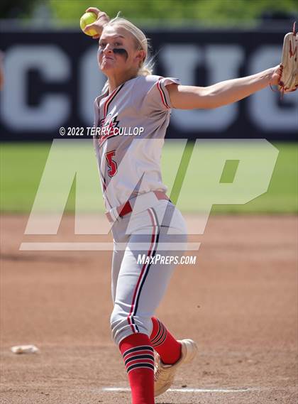 Thumbnail 1 in Spanish Fork vs. Lehi (UHSAA 5A Final Game 1) photogallery.