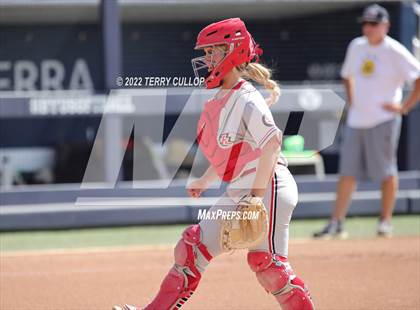 Thumbnail 1 in Spanish Fork vs. Lehi (UHSAA 5A Final Game 1) photogallery.