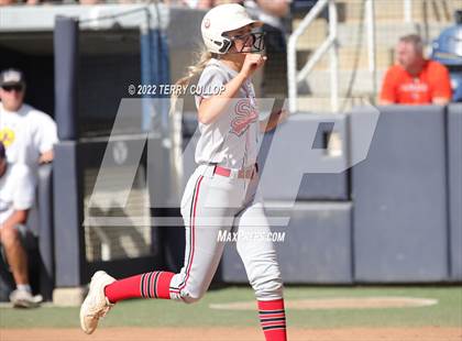 Thumbnail 3 in Spanish Fork vs. Lehi (UHSAA 5A Final Game 1) photogallery.