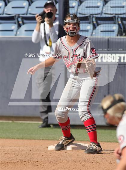Thumbnail 2 in Spanish Fork vs. Lehi (UHSAA 5A Final Game 1) photogallery.