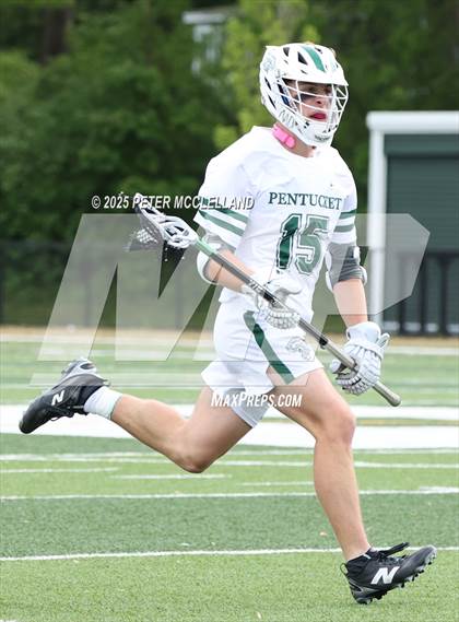 Thumbnail 3 in Peabody Veterans Memorial @ Pentucket Regional photogallery.