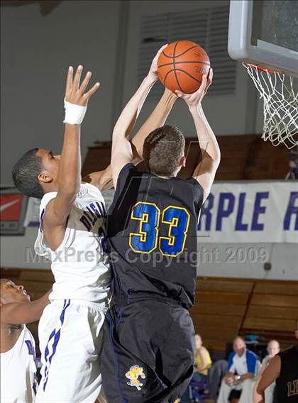 Thumbnail 3 in Lincoln @ Sacramento (CIF SJS D3 Playoffs) photogallery.
