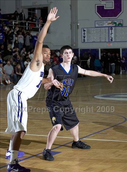 Thumbnail 3 in Lincoln @ Sacramento (CIF SJS D3 Playoffs) photogallery.