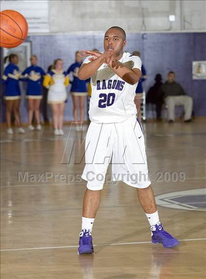 Thumbnail 1 in Lincoln @ Sacramento (CIF SJS D3 Playoffs) photogallery.