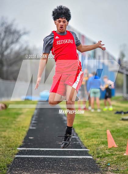 Thumbnail 3 in Jr Bomber Relays (Long Jump) photogallery.