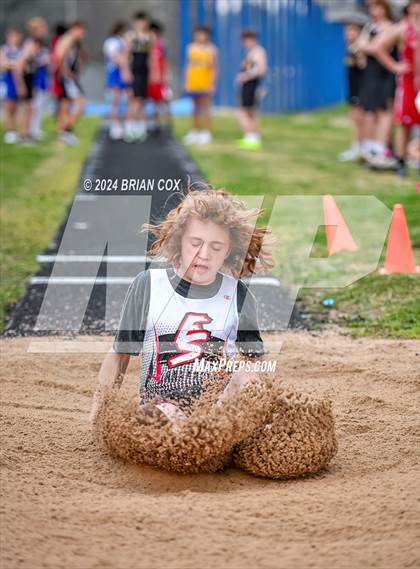 Thumbnail 2 in Jr Bomber Relays (Long Jump) photogallery.
