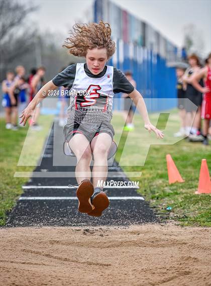 Thumbnail 1 in Jr Bomber Relays (Long Jump) photogallery.