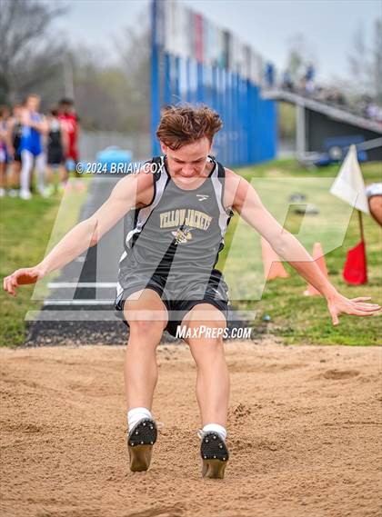 Thumbnail 2 in Jr Bomber Relays (Long Jump) photogallery.