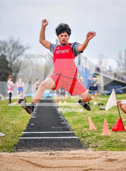 Thumbnail 3 in Jr Bomber Relays (Long Jump) photogallery.