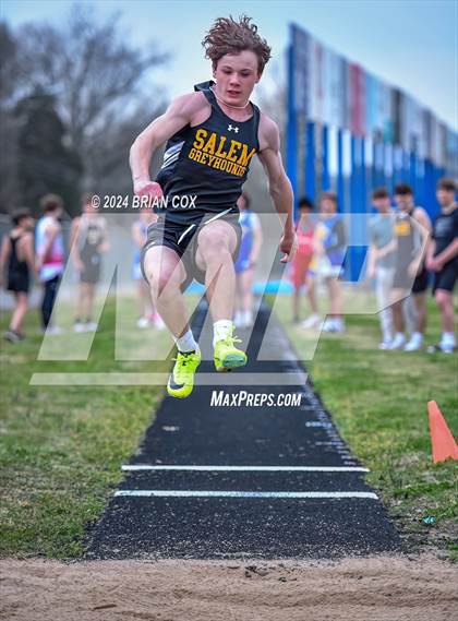 Thumbnail 3 in Jr Bomber Relays (Long Jump) photogallery.