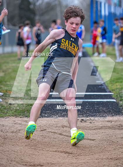 Thumbnail 2 in Jr Bomber Relays (Long Jump) photogallery.