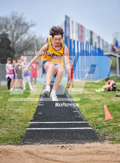 Thumbnail 3 in Jr Bomber Relays (Long Jump) photogallery.