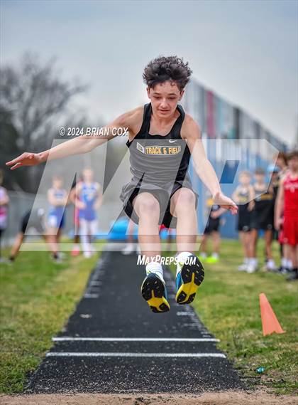 Thumbnail 1 in Jr Bomber Relays (Long Jump) photogallery.