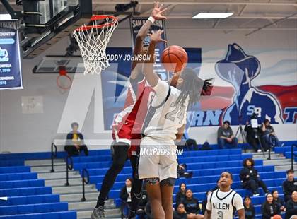 Thumbnail 2 in Allen vs. Manvel (McDonald's Texas Invitational) photogallery.