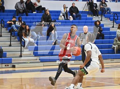 Thumbnail 3 in Allen vs. Manvel (McDonald's Texas Invitational) photogallery.