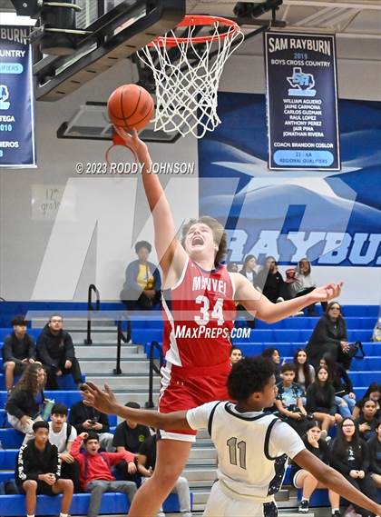 Thumbnail 2 in Allen vs. Manvel (McDonald's Texas Invitational) photogallery.