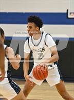 Photo from the gallery "Allen vs. Manvel (McDonald's Texas Invitational)"