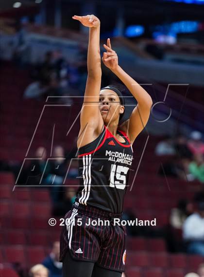 Thumbnail 3 in 2015 McDonald's All American Girls Game photogallery.