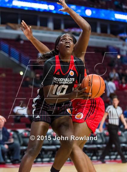 Thumbnail 1 in 2015 McDonald's All American Girls Game photogallery.