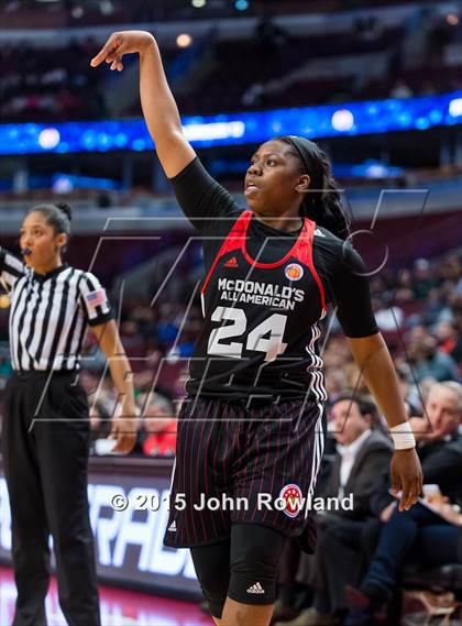 Thumbnail 3 in 2015 McDonald's All American Girls Game photogallery.