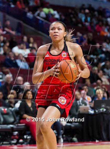 Thumbnail 3 in 2015 McDonald's All American Girls Game photogallery.