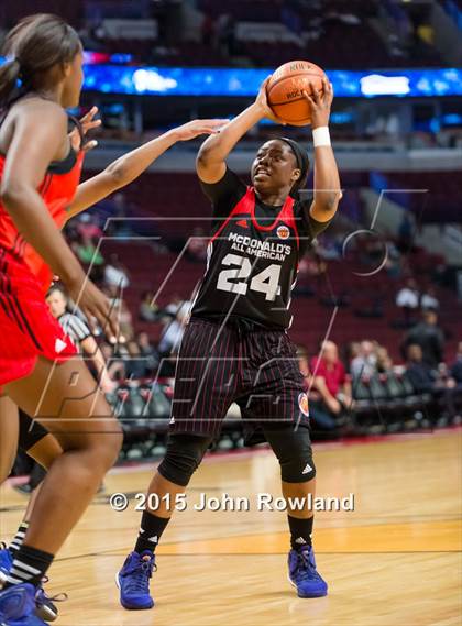 Thumbnail 2 in 2015 McDonald's All American Girls Game photogallery.