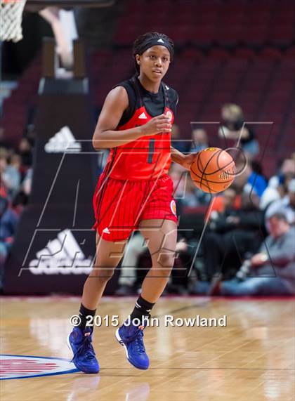 Thumbnail 3 in 2015 McDonald's All American Girls Game photogallery.