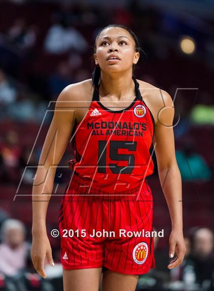 Thumbnail 2 in 2015 McDonald's All American Girls Game photogallery.
