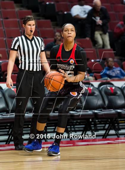 Thumbnail 2 in 2015 McDonald's All American Girls Game photogallery.
