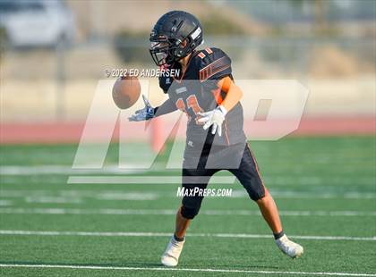 Thumbnail 1 in Wooster @ Fernley photogallery.