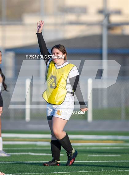 Thumbnail 1 in JV: San Lorenzo @ Newark Memorial photogallery.