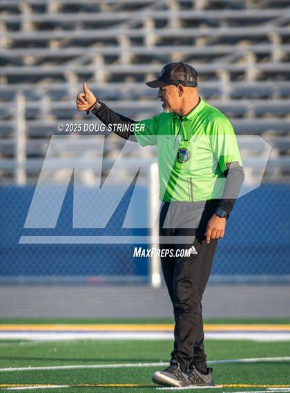 Thumbnail 1 in JV: San Lorenzo @ Newark Memorial photogallery.