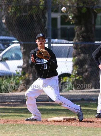 Thumbnail 3 in Deer Valley vs. Antioch (Righetti Spring Classic Tournament) photogallery.