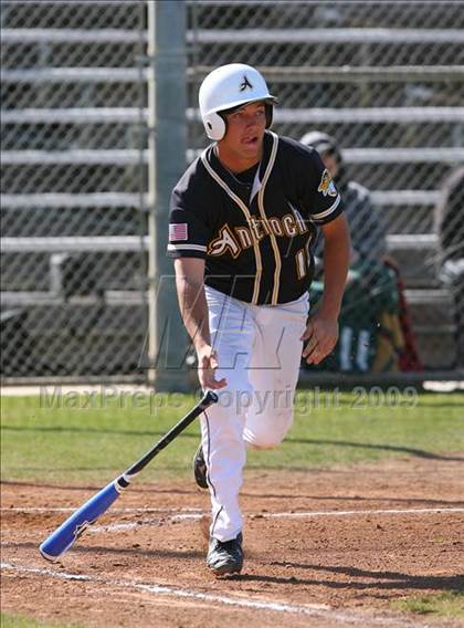 Thumbnail 3 in Deer Valley vs. Antioch (Righetti Spring Classic Tournament) photogallery.