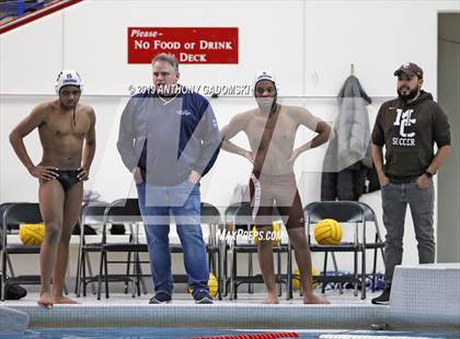 Thumbnail 2 in Chicago Mount Carmel vs Jones-Payton (6th Annual Windy City Classic) photogallery.