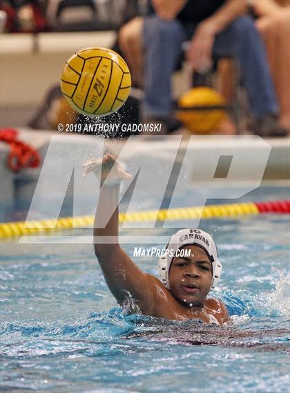 Thumbnail 1 in Chicago Mount Carmel vs Jones-Payton (6th Annual Windy City Classic) photogallery.