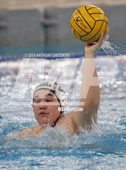 Thumbnail 1 in Chicago Mount Carmel vs Jones-Payton (6th Annual Windy City Classic) photogallery.